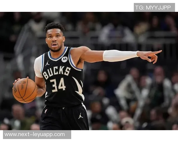 字母哥盛赞罗林斯自信心提升未来必将成为球队的重要一员